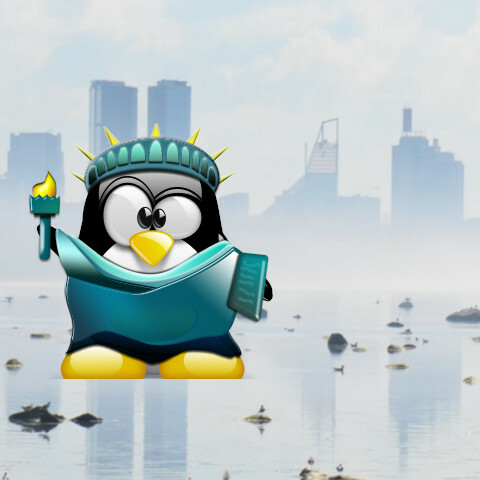 Tux liberty enlightening the world